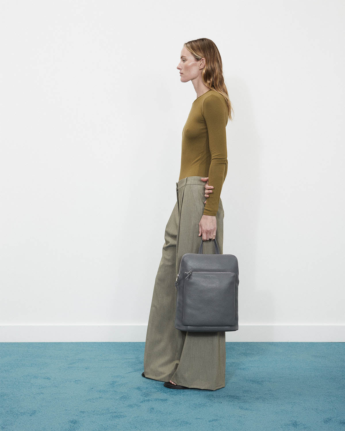 Backpack: Shark Grey