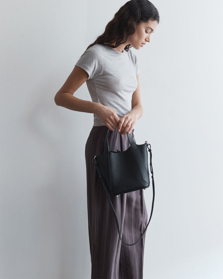 Alexie Tote: Black Pebbled Leather