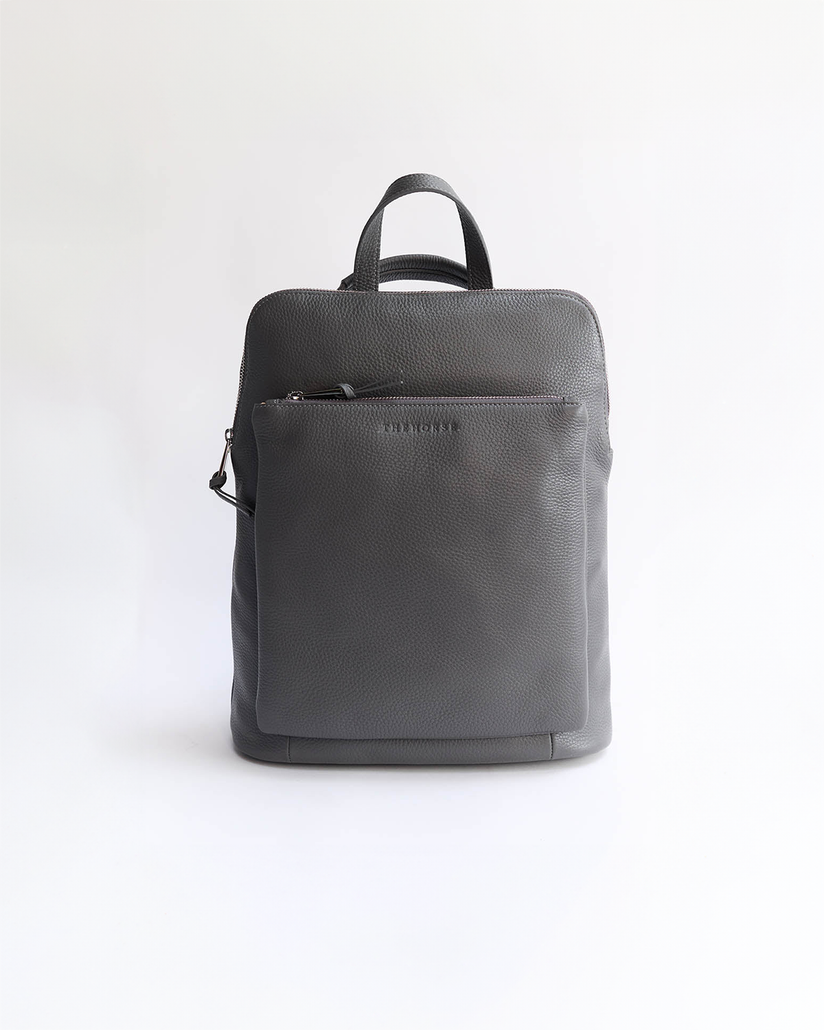 dark gray leather backpack Flap in wear it hands VINTAGE TAR 3 canvas backpack