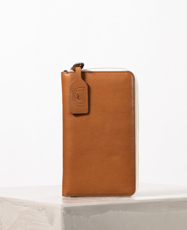 The Horse x The Vista Travel Clutch