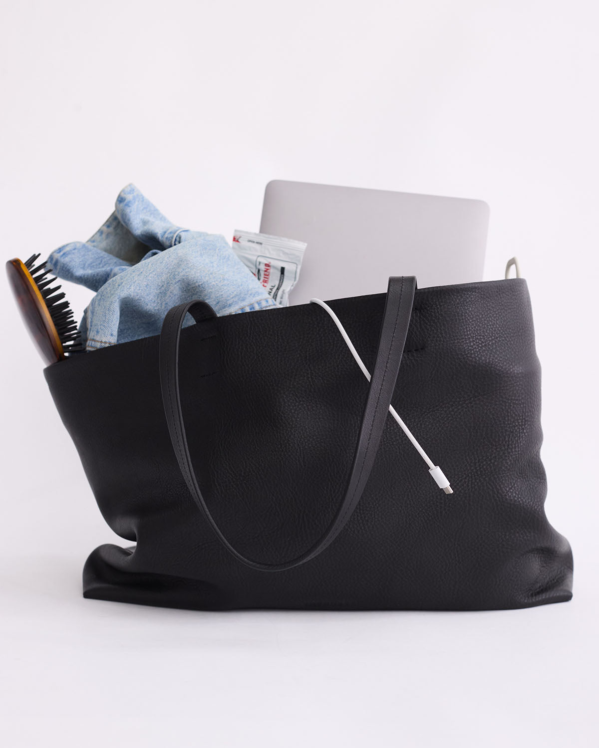 Teddy Tote: Black