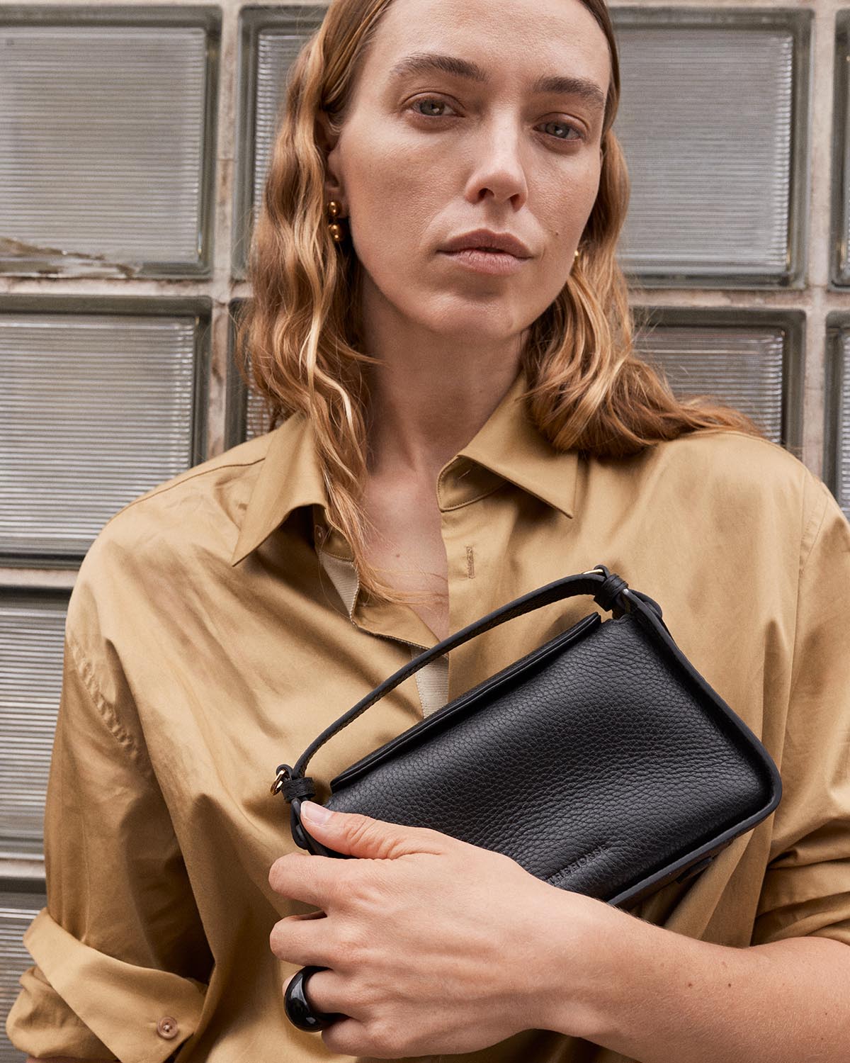 Mini Clementine: Black Gold