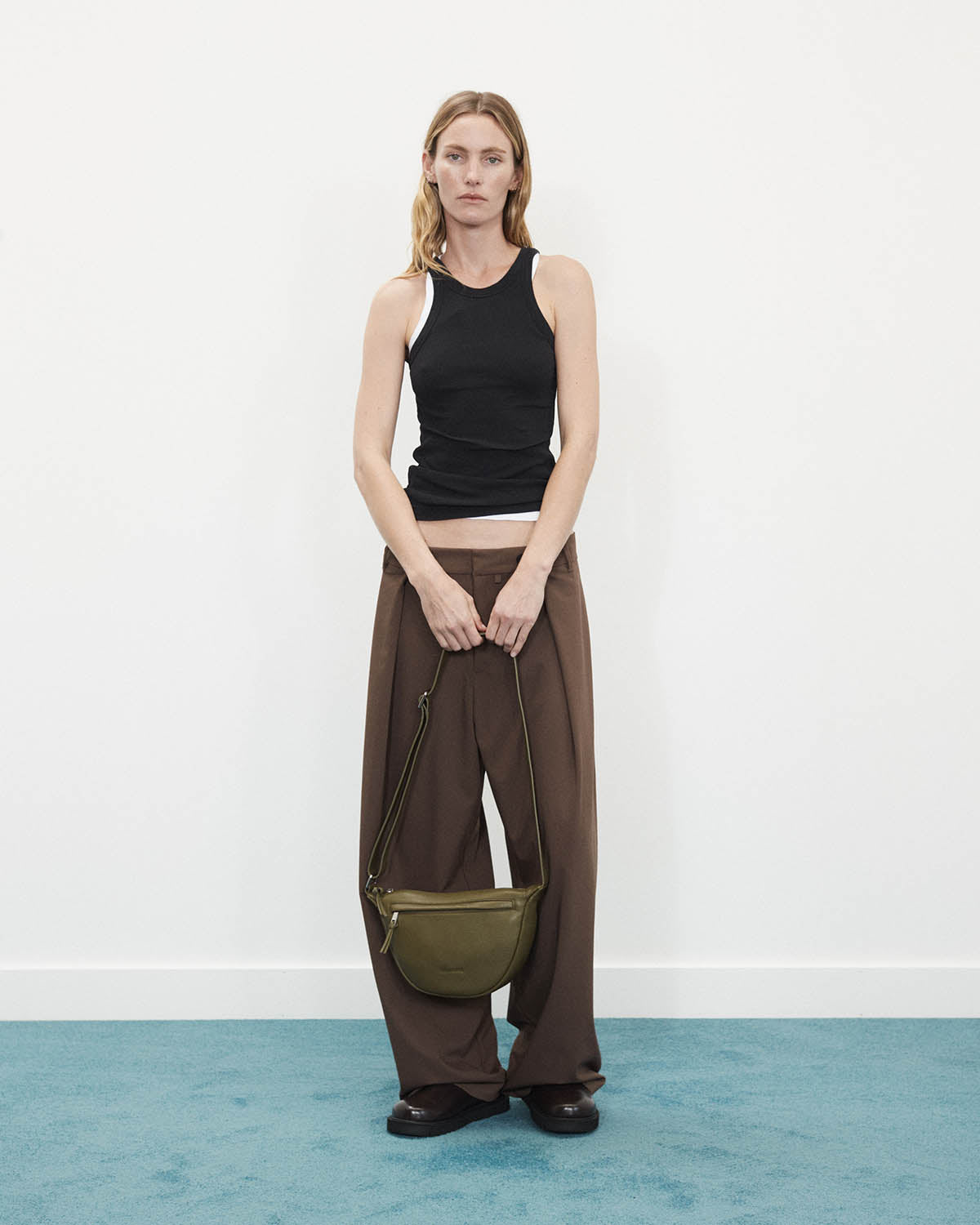 Sporty Crossbody: Olive