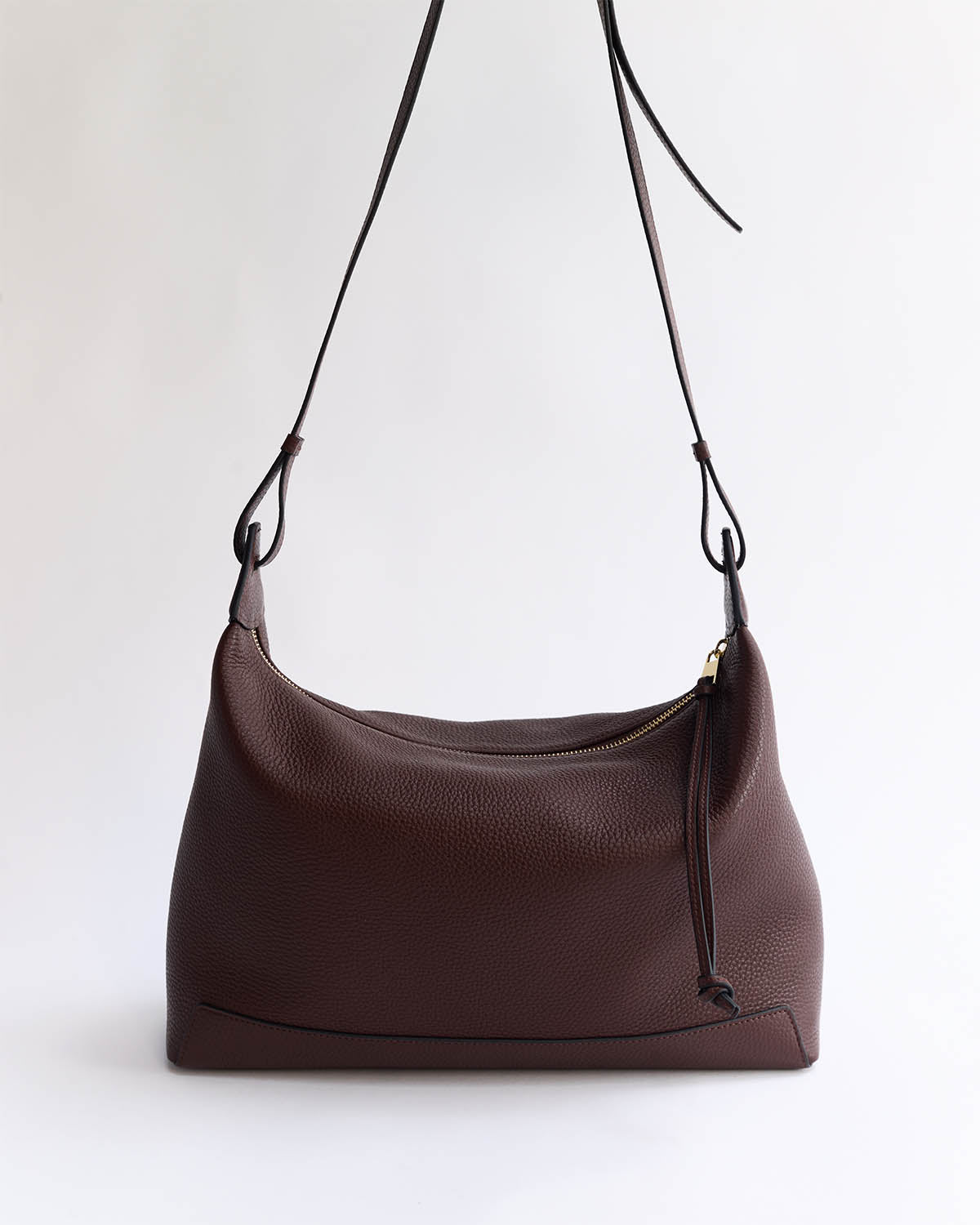 Lou Handbag in coffee leather | The Horse