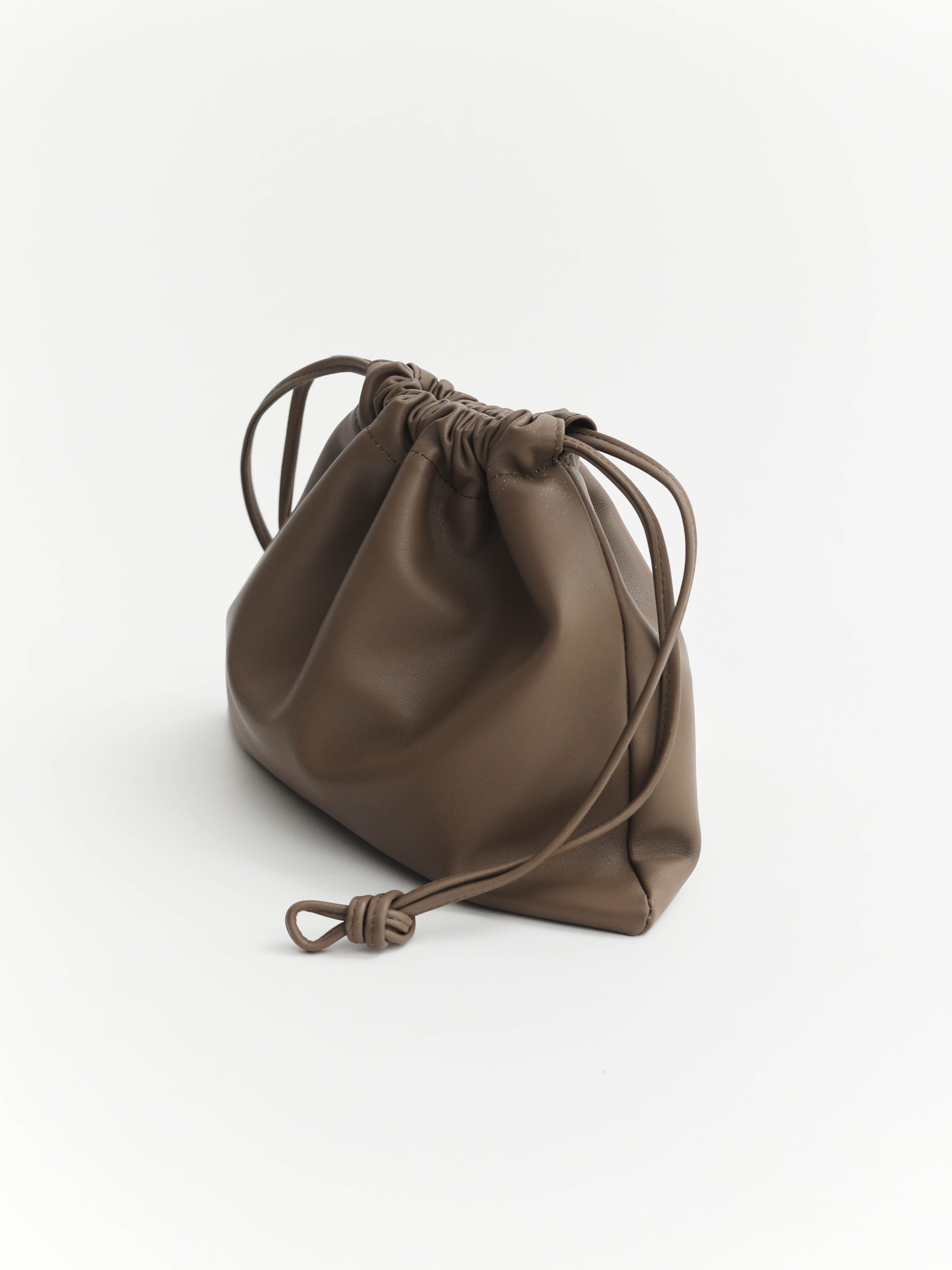 Fin Drawstring Bag: Mushroom
