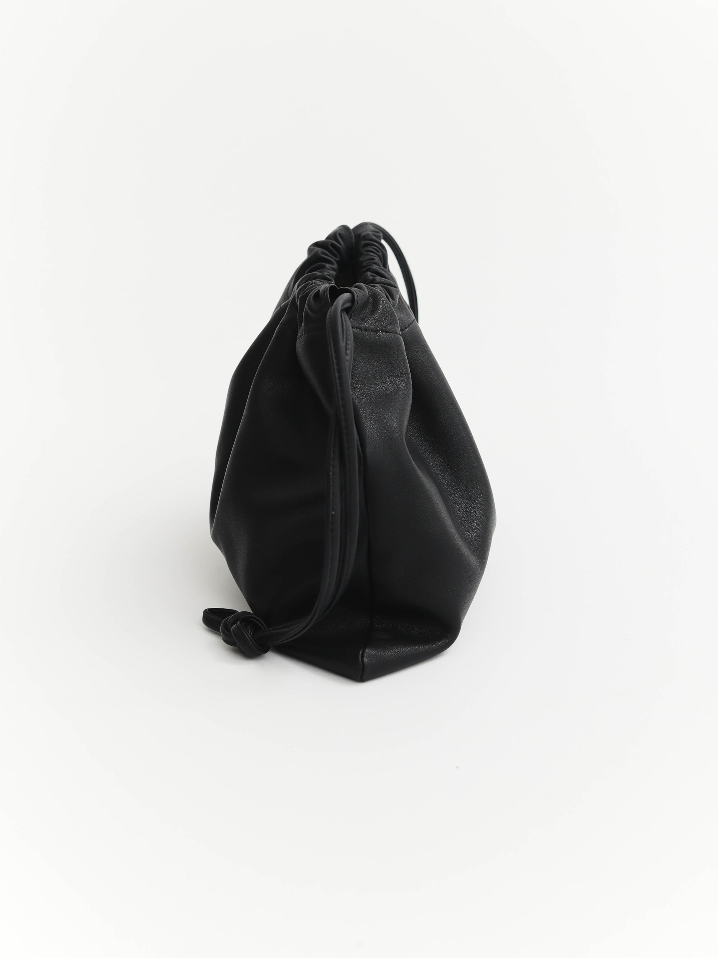 Fin Drawstring Bag: Black