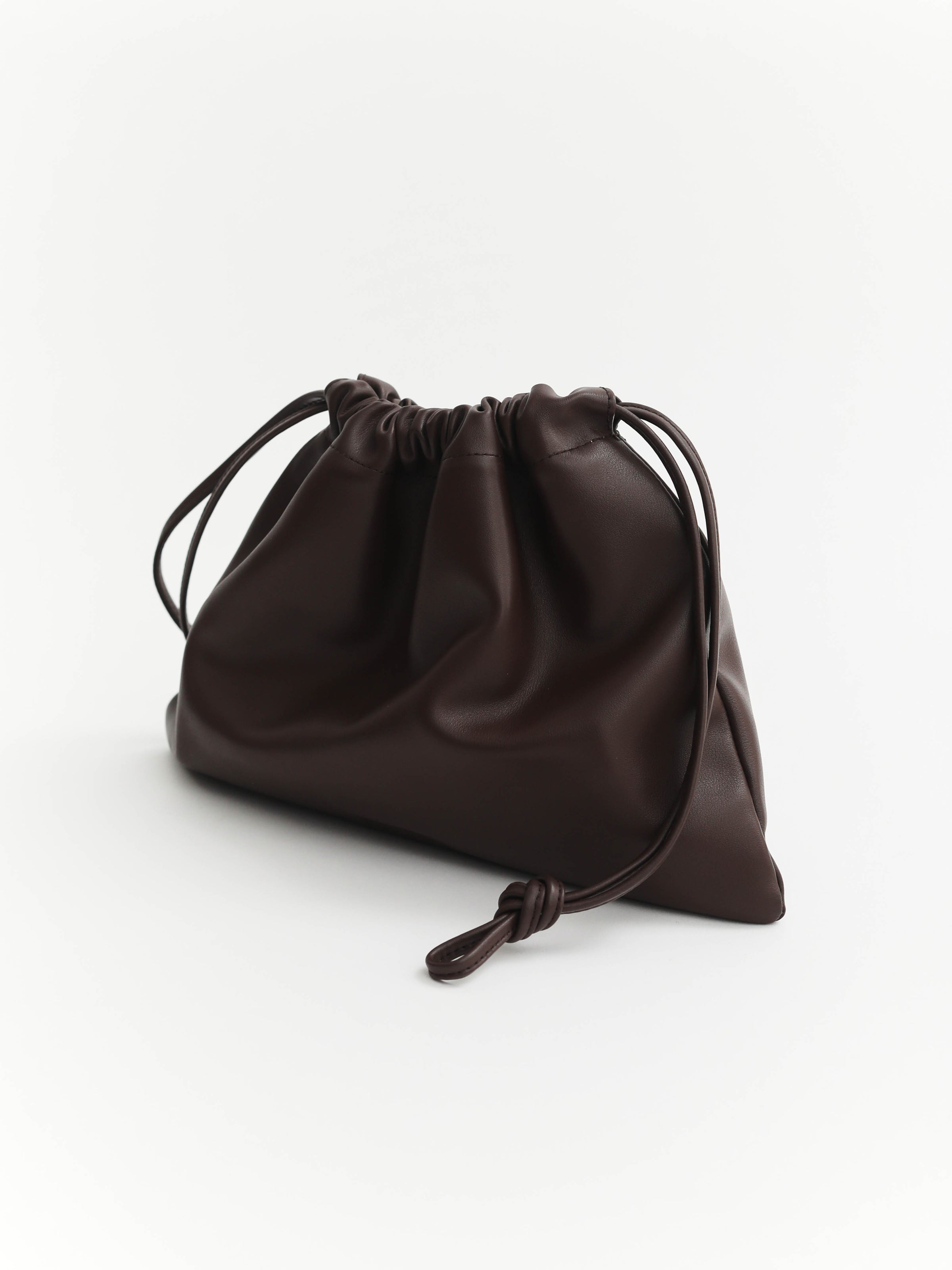Fin Drawstring Bag: Coffee