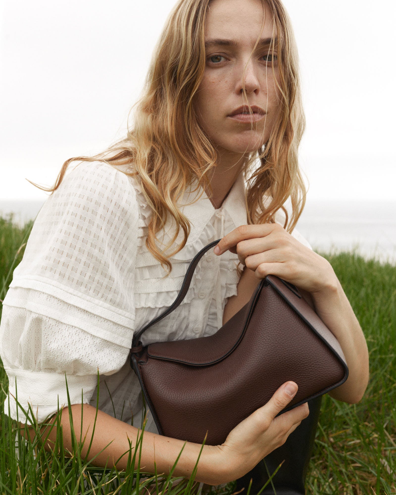 バッグ house on the hill Parent Bag Brown Horse Clementine Bag in Coffee | The Horse