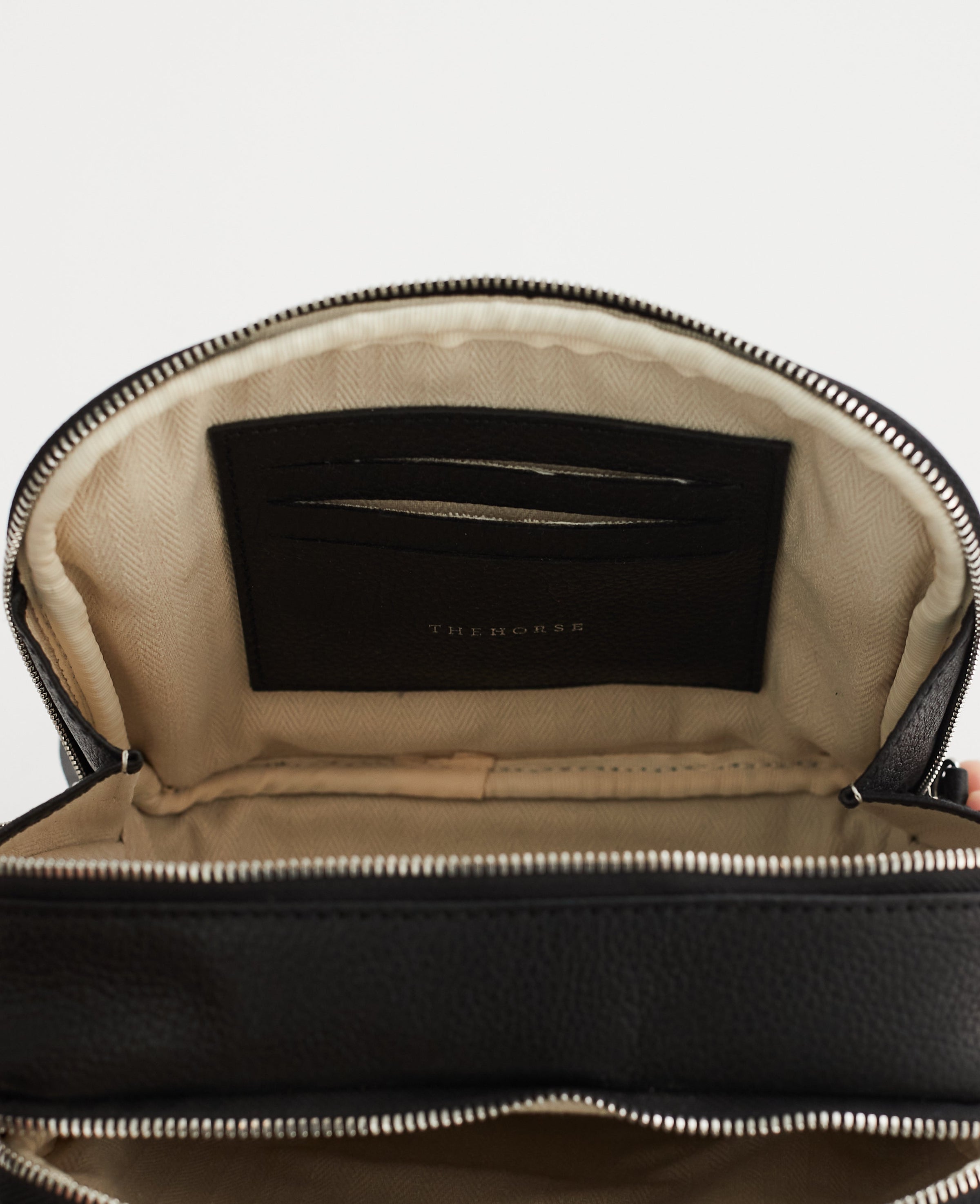 Dylan Crossbody Bag: Black