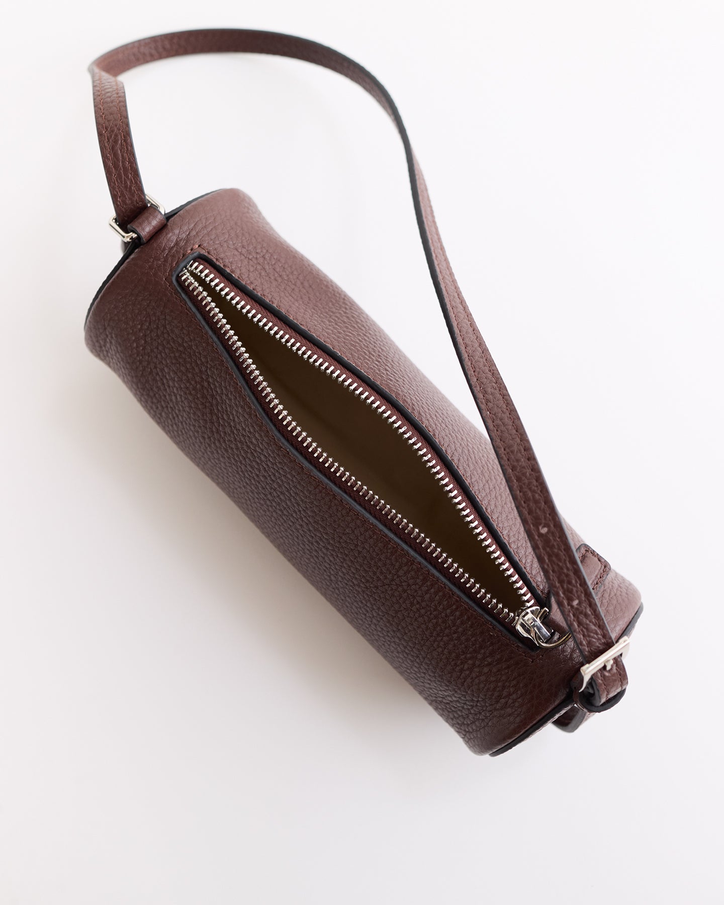 Romy Barrel Bag in Coffee | The Horse