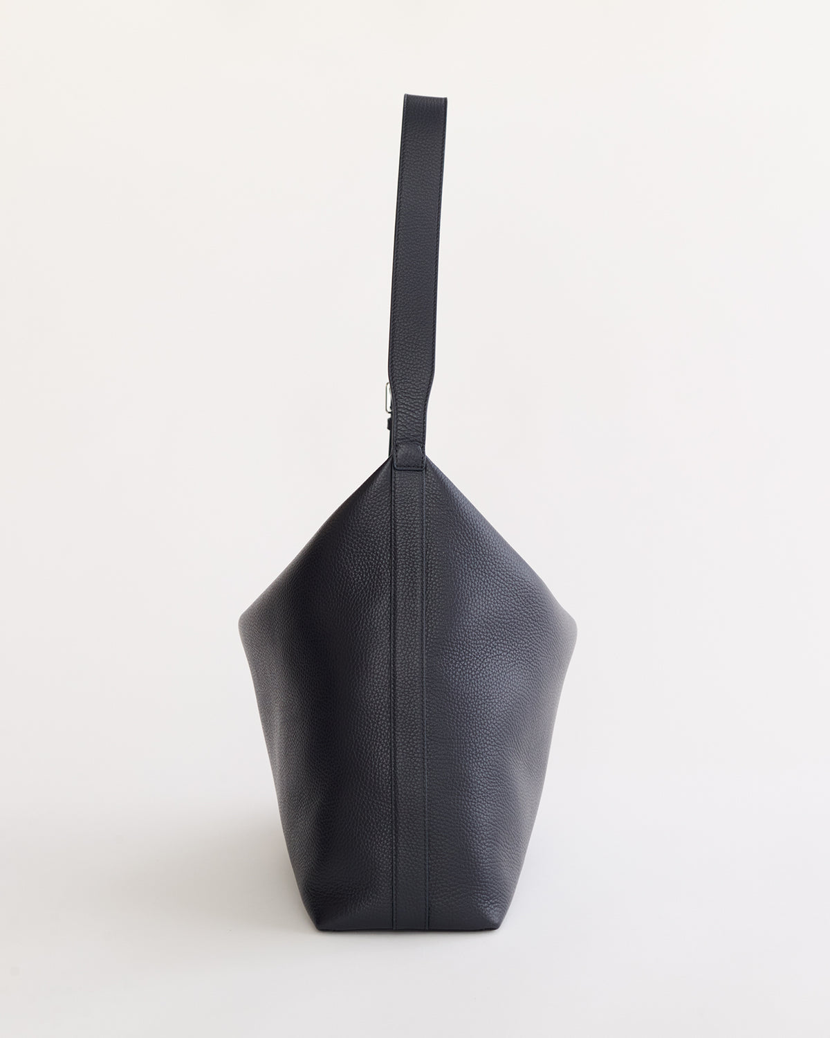 Large Daisy Bag: Navy