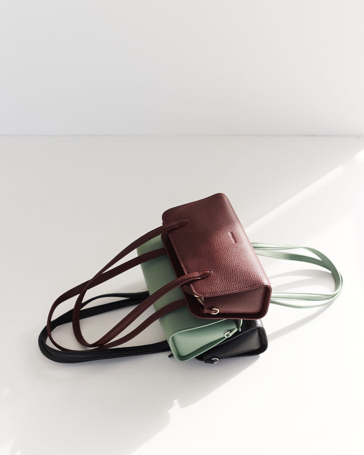 Rene Shoulder Bag: Plum with Gold