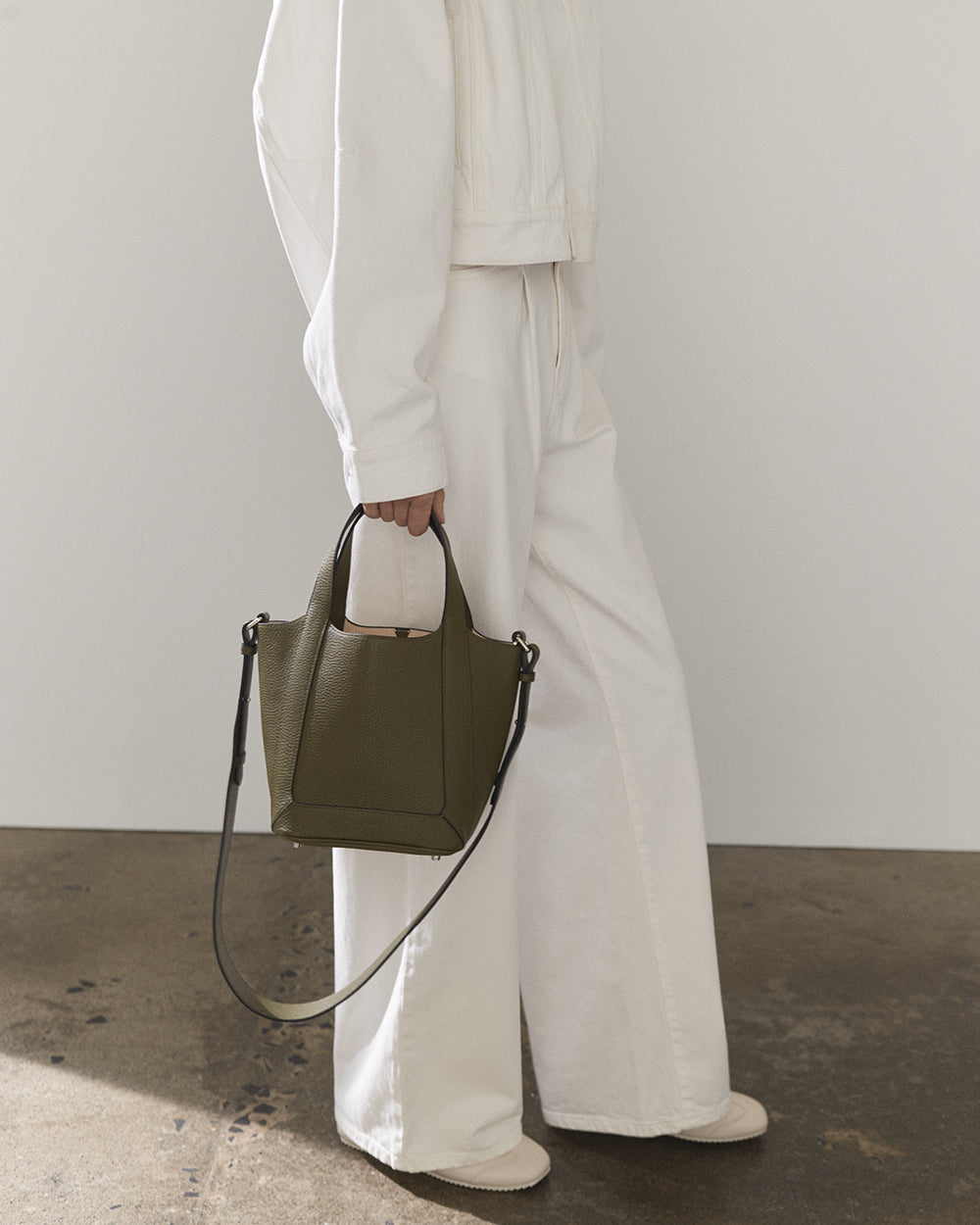 Alexie Tote: Olive Pebbled Leather