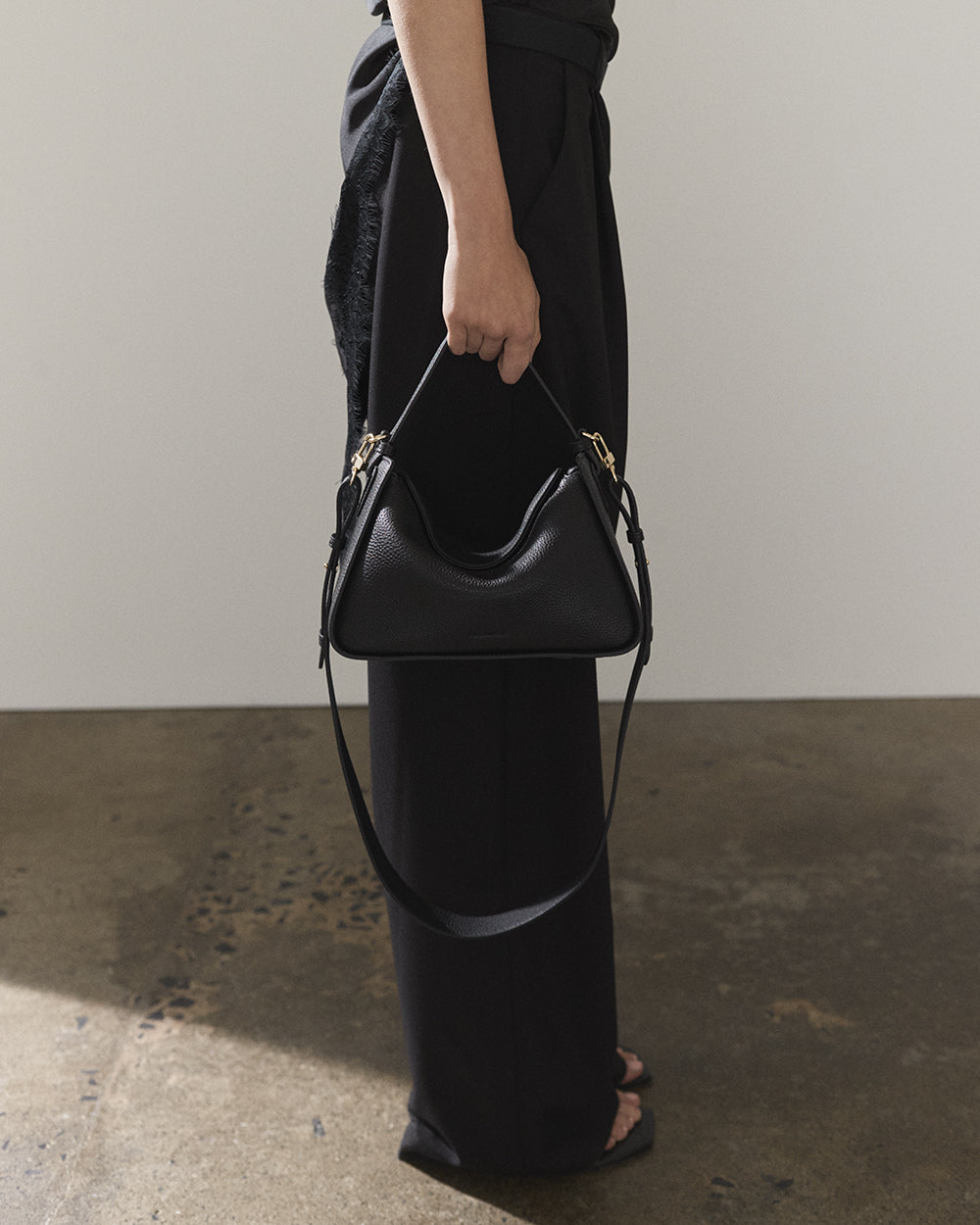 Clementine Bag in Gold/Black | The Horse