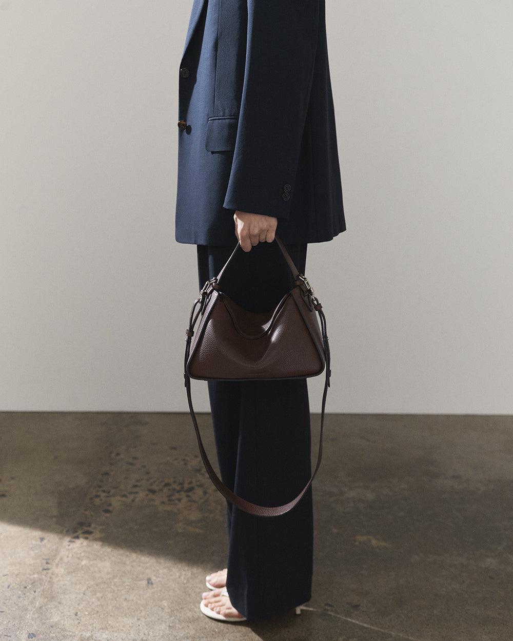 Clementine Bag in Coffee | The Horse