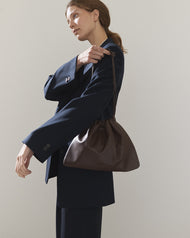 Fin Drawstring Bag: Coffee