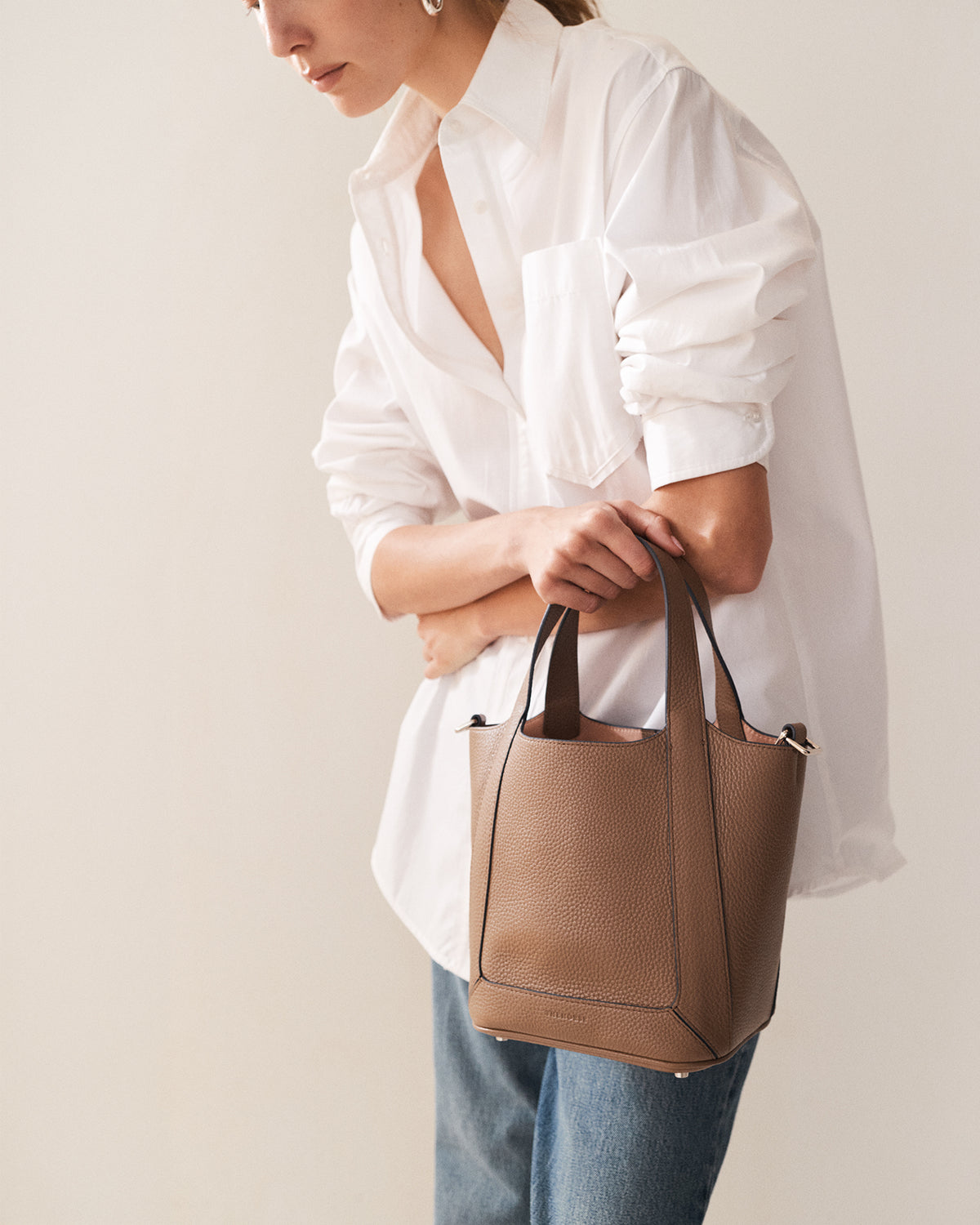 Alexie Tote: Taupe Pebbled Leather