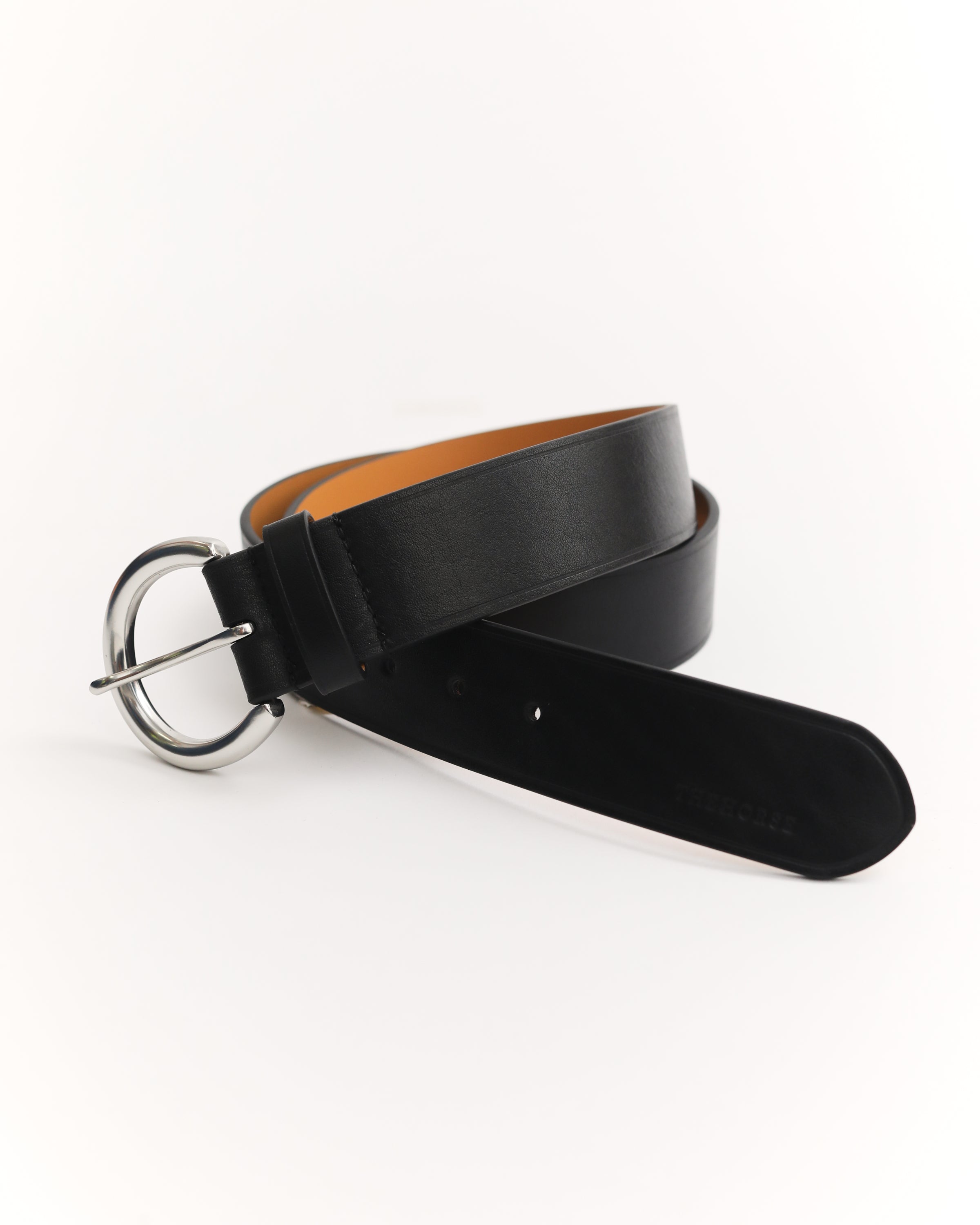 Classic Leather Belt: Black