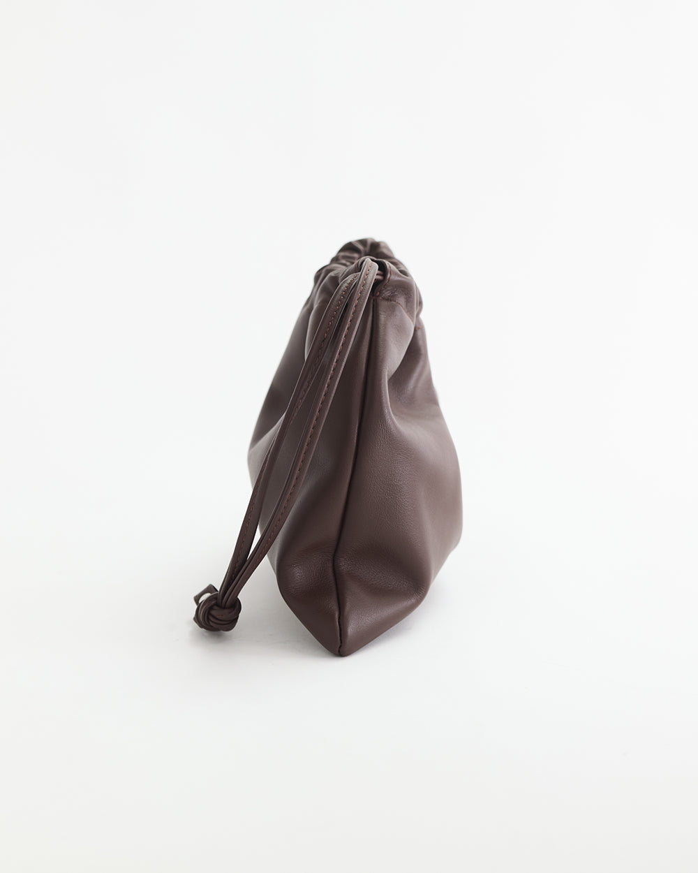 Fin Drawstring Pouch in Coffee | The Horse