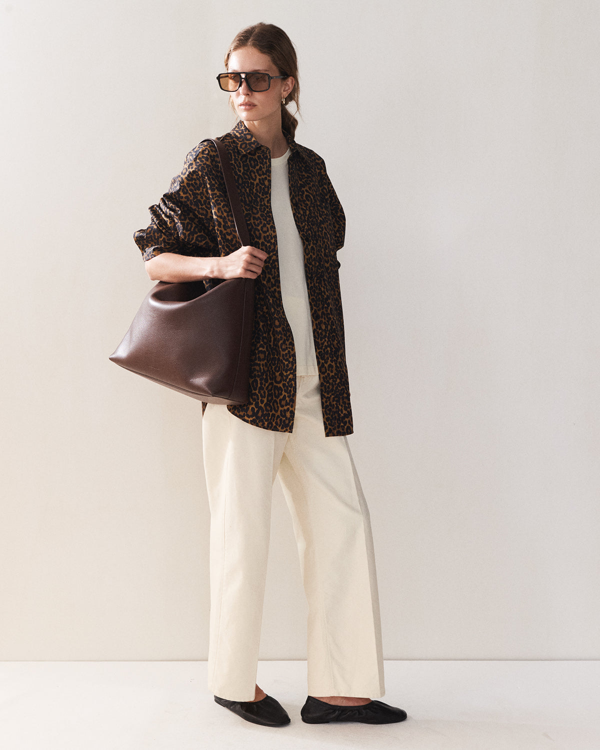 Large Daisy Bag: Coffee