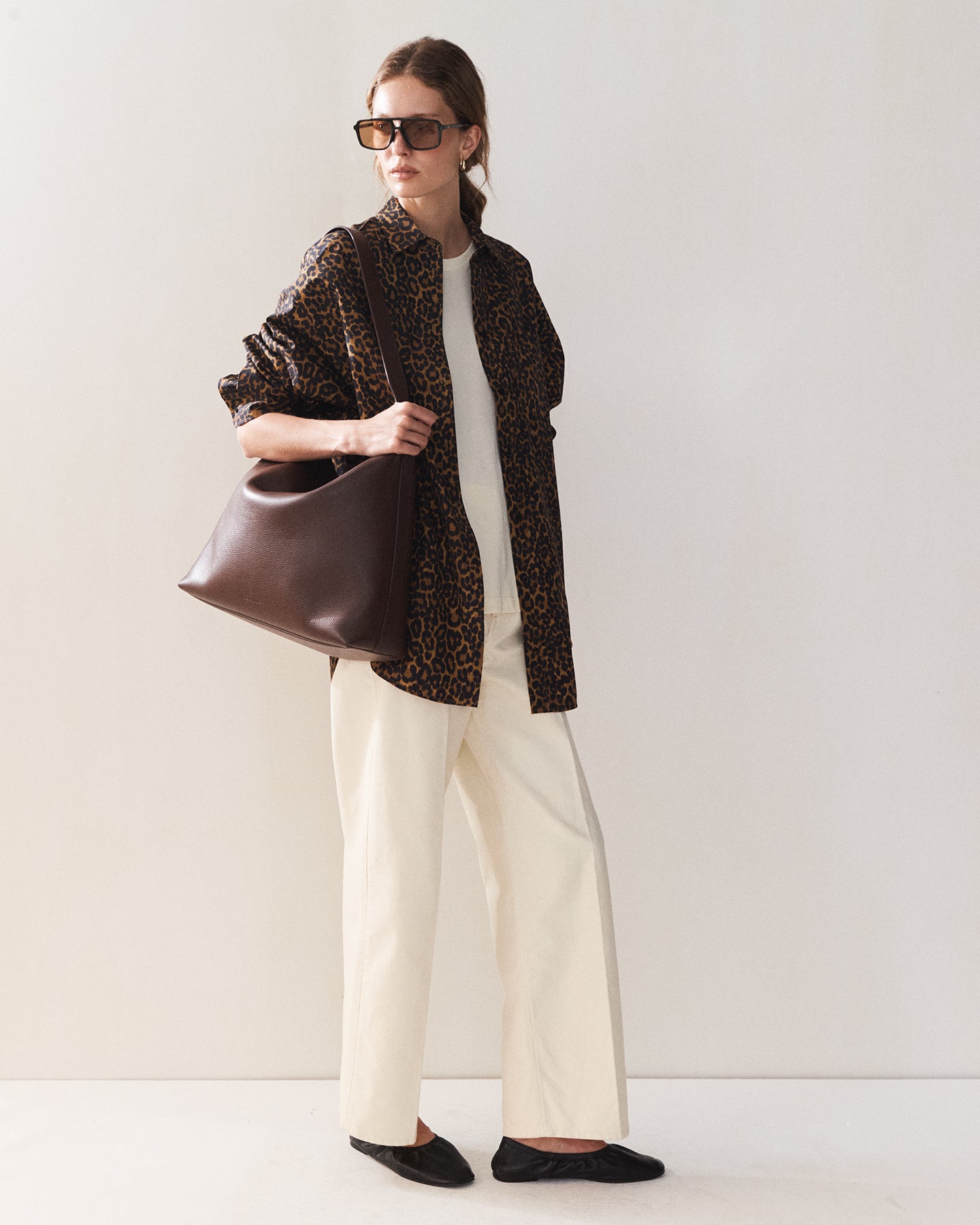 Large Daisy Bag: Coffee