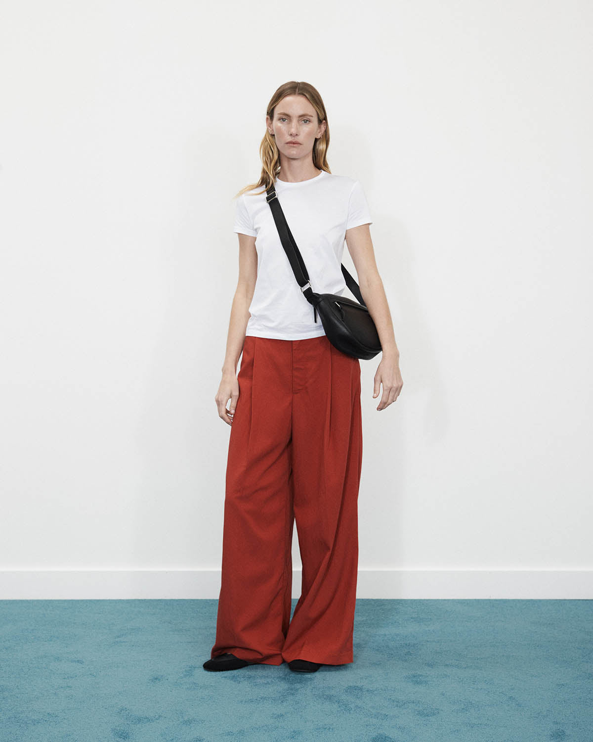 Sporty Crossbody: Black