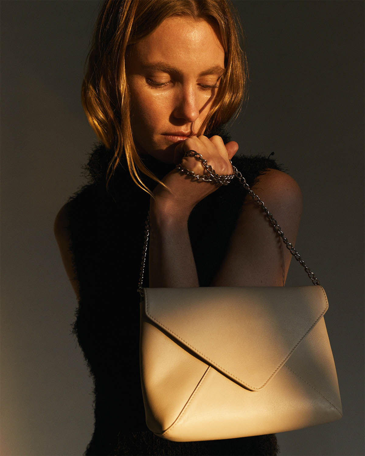 Stella Shoulder Bag: Oat