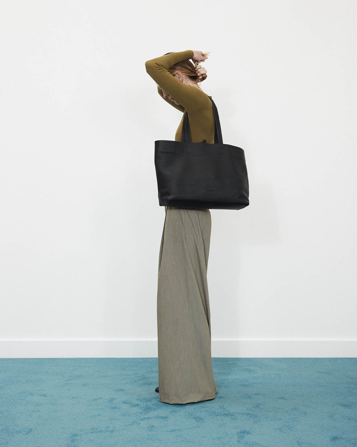 Teddy Tote: Black